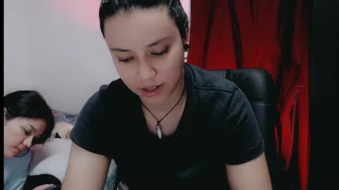 Snapshot of dani_jocelyn chatting on 01.22.25 dani y jocelyn online show from 01.22.25
