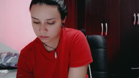 Snapshot of dani_jocelyn chatting on 02.23.25 dani y jocelyn online show from 02.23.25