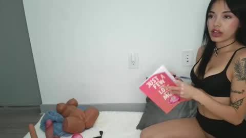 danidivina777 online show from 05.09.26