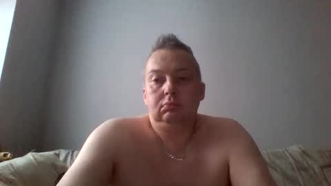 Snapshot of daniel0028 chatting on 10.12.25 dan online show from 10.12.25