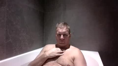 daniel0805 online show from 12.13.24