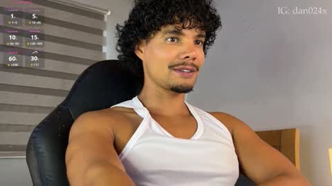 Snapshot of daniel0910s chatting on 01.07.26 Daniel online show from 01.07.26