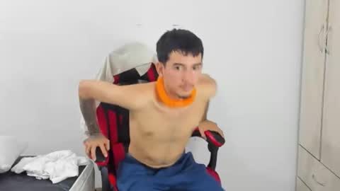 Snapshot of daniel_443 chatting on 11.27.25 DANIEL online show from 11.27.25