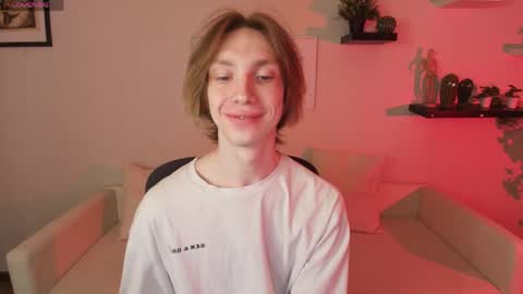 Snapshot of daniel__schmidt chatting on 05.14.26 daniel__schmidt online show from 05.14.26