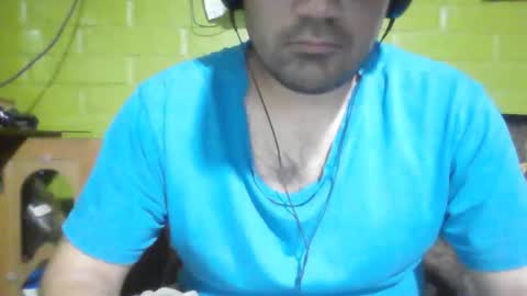 Snapshot of daniel_hot996 chatting on 12.03.25 daniel_hot996 online show from 12.03.25