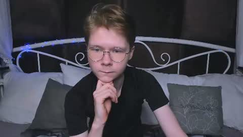 Snapshot of daniel_sanders chatting on 07.25.26 Daniel online show from 07.25.26