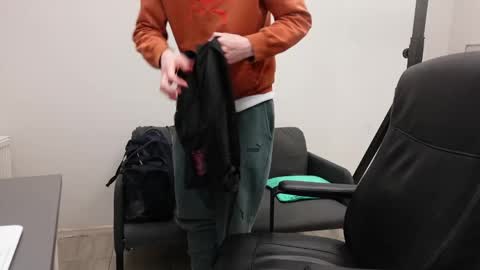 Snapshot of daniel_shawn chatting on 02.01.26 DANIEL SHAWN online show from 02.01.26