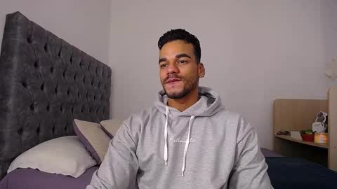 Snapshot of daniel_sherlock chatting on 02.19.26 Daniel Sherlock online show from 02.19.26