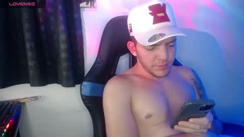 Snapshot of daniel_vargas5 chatting on 01.24.25 Daniel online show from 01.24.25