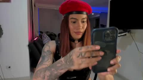 Snapshot of daniela_arenas chatting on 02.28.25 daniela_arenas online show from 02.28.25