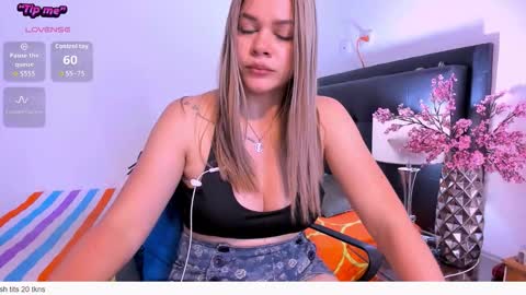 daniela online show from 02.26.26