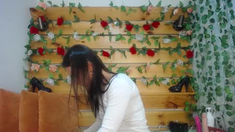 Snapshot of daniela_casallass chatting on 02.17.25 Daniela online show from 02.17.25