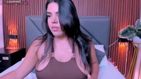 D A N I online show from 09.23.25