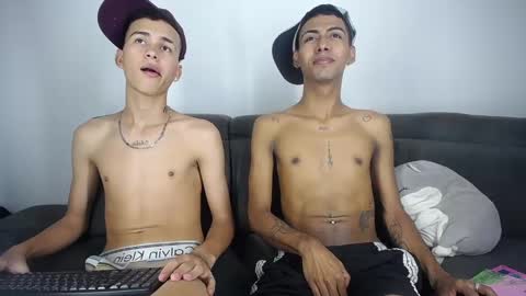 Snapshot of daniela_doll_ chatting on 02.21.25 daniela_doll_ online show from 02.21.25