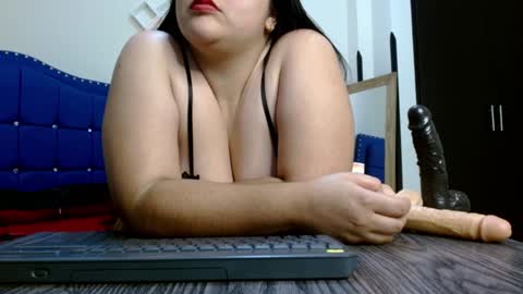 Snapshot of daniela_saenz_ chatting on 12.06.24 DANIELA online show from 12.06.24