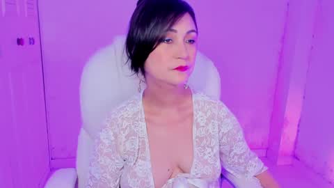 Snapshot of danielahot2 chatting on 01.14.25 Daniela online show from 01.14.25