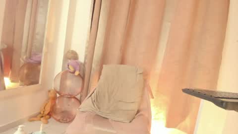 danielamay00 online show from 07.12.26