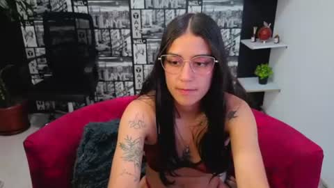 Snapshot of danielamonroe chatting on 06.14.26 danielamonroe online show from 06.14.26