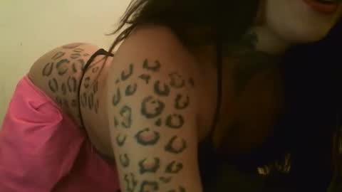 Snapshot of danielatrans662135 chatting on 10.25.25 DANIELA online show from 10.25.25