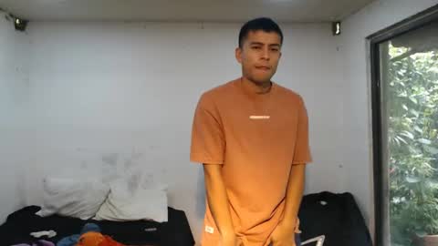 danielitopapii online show from 12.31.24