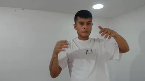 danielitopapii online show from 02.19.25