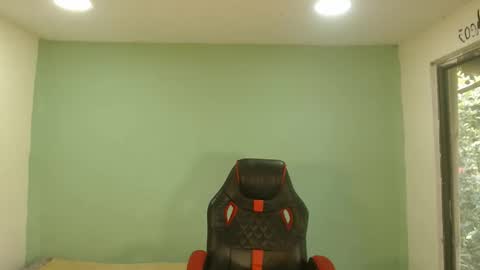 danielitopapii online show from 12.18.25