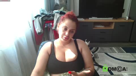 JessicaWhite online show from 04.23.26