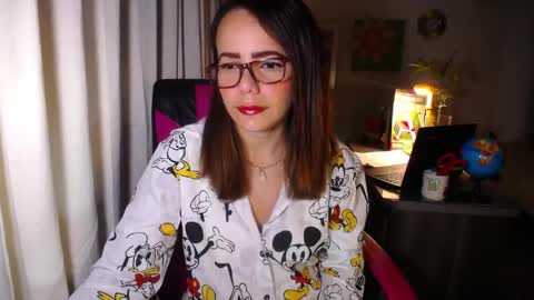 Angie online show from 04.26.26