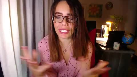 Angie online show from 06.06.26