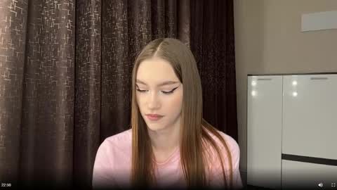 Trisha wanna play  Meow online show from 05.05.26