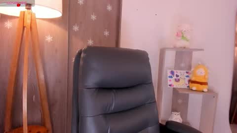 Snapshot of daniellerose_ chatting on 02.24.26 Danielle Rose online show from 02.24.26