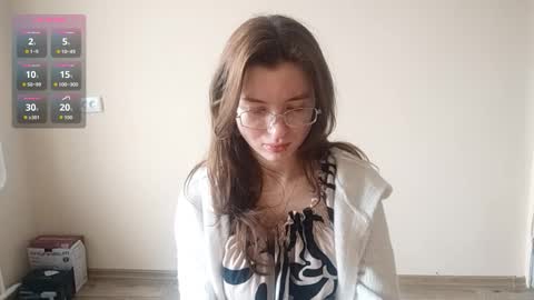 Mia online show from 02.15.26