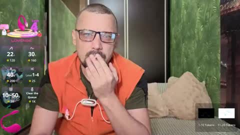 Snapshot of danielocool chatting on 09.22.25 DanieloCool online show from 09.22.25