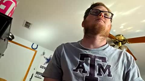 Snapshot of danielp_mod_cb chatting on 11.12.25 Daniel y. online show from 11.12.25