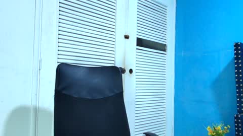 Dani online show from 01.25.25