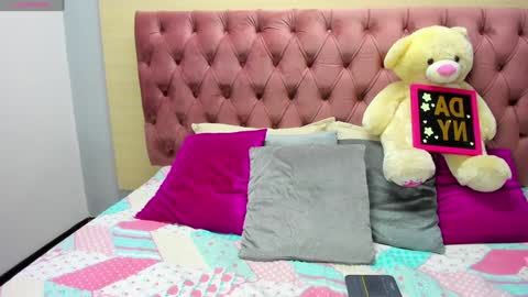 DaniiBelluci  online show from 01.19.25