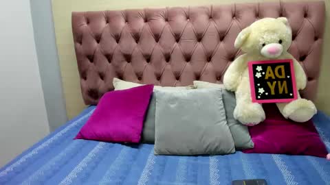 DaniiBelluci  online show from 02.11.25