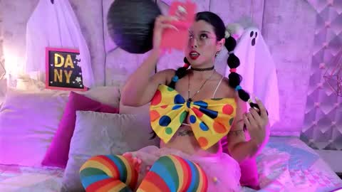 DaniiBelluci  online show from 11.01.25