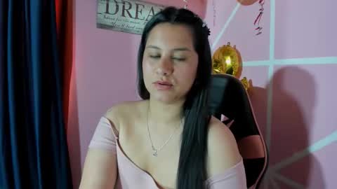 DaNii online show from 11.27.25