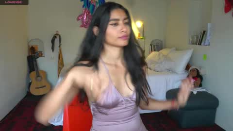 Snapshot of daniisla chatting on 11.09.25 danalle .. online show from 11.09.25