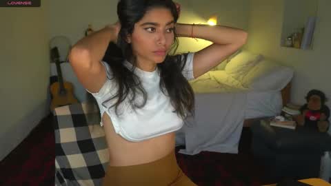 Snapshot of daniisla chatting on 03.07.26 danalle .. online show from 03.07.26