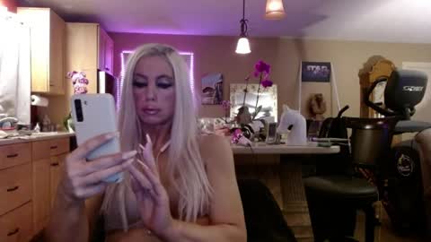 DanikaWhite69 online show from 05.24.26