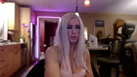 DanikaWhite69 online show from 05.27.26