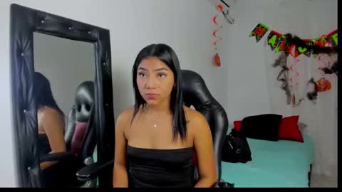 Snapshot of danka_smith chatting on 10.09.25 danka_smith online show from 10.09.25