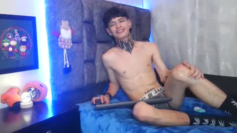 Snapshot of dann_brown chatting on 12.19.24 Dann Brown online show from 12.19.24