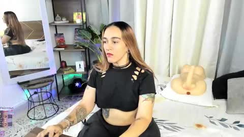 Snapshot of danna__castle chatting on 09.29.25 Dannacastle online show from 09.29.25