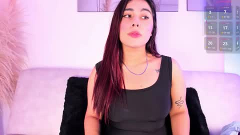 Snapshot of danna_adams1 chatting on 12.22.25 danna_adams1 online show from 12.22.25