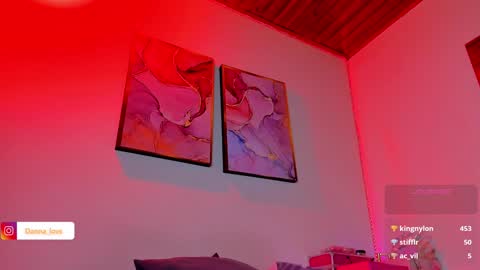 Danna Lovs online show from 01.02.25