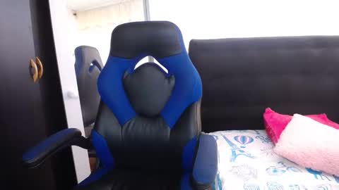 danna martinez33 online show from 02.25.26