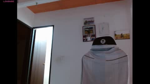 Snapshot of danna_peterson chatting on 02.20.25 Danna online show from 02.20.25